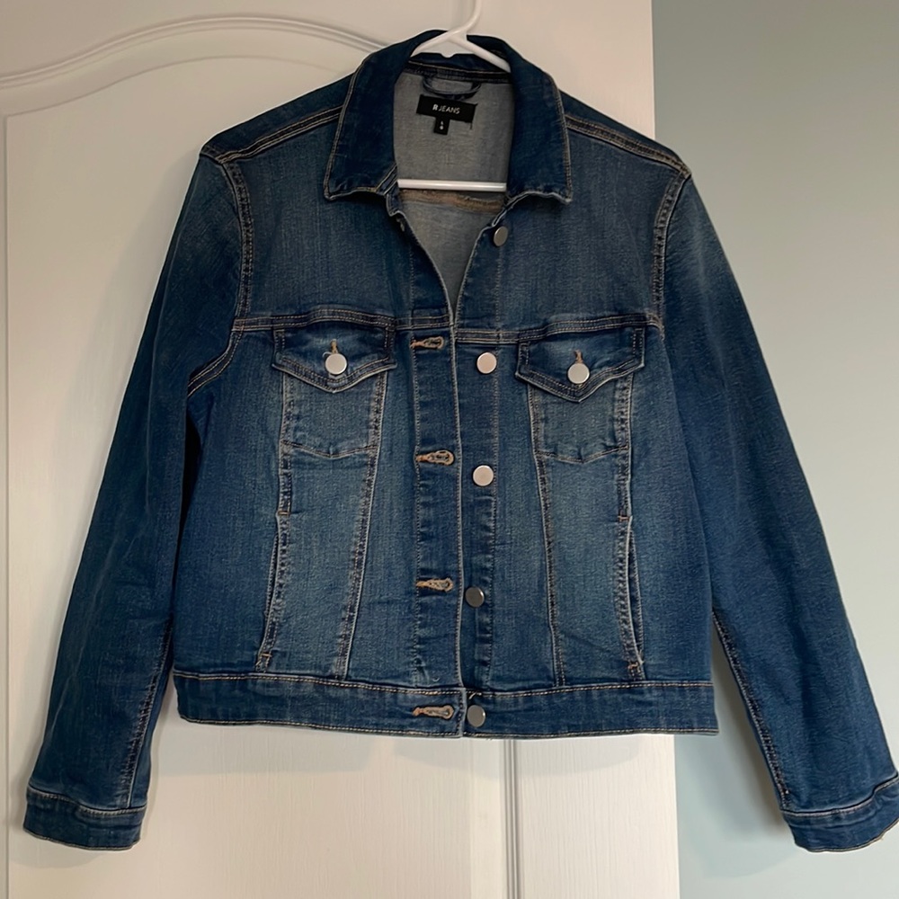 R JEANS jean jacket. Sz L